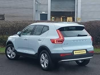 New Volvo XC40 Core 163 HP (119 kW) 2025 Blue SUV