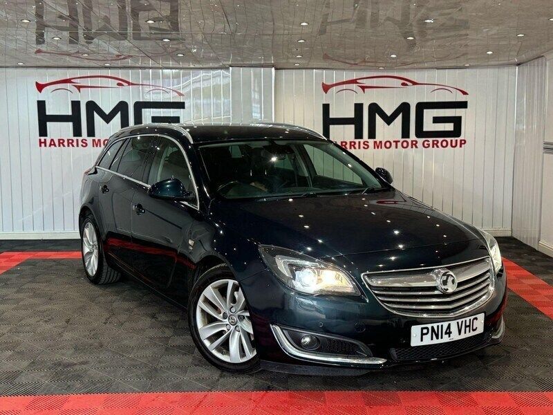 Green Used 2014 Vauxhall Insignia Elite Estate | £3,295 (Fair price) - Image 1/4