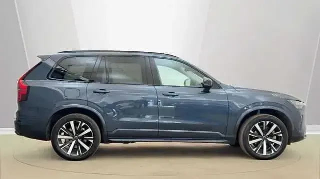 Used Volvo XC90 Plus 247 HP (181 kW) 2026 SUV