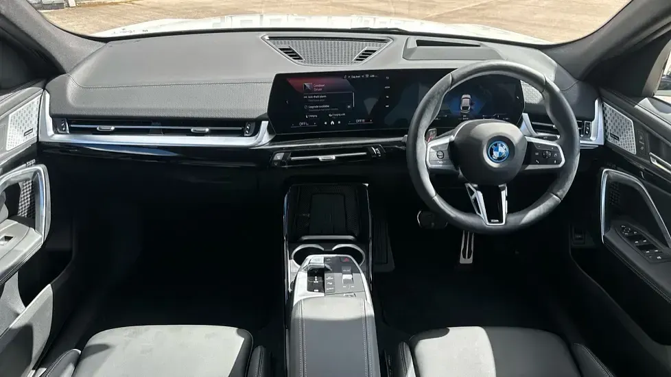 Used BMW iX2 M Sport 230 kW (313 HP) 2025 White SUV