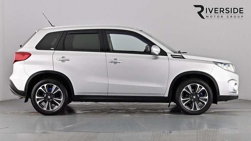 Used Suzuki Vitara SZ5 140 HP (102 kW) 2020 Silver SUV