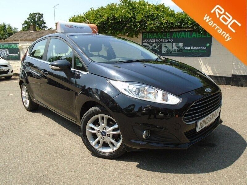 Black Used 2014 Ford Fiesta Zetec Hatchback | £5,399 (Fair price) - Image 1/4