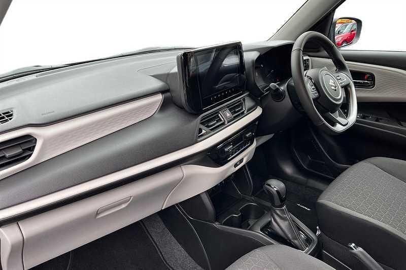 Used Suzuki Swift 82 HP (60 kW) 2025 Pearl  super black Hatchback