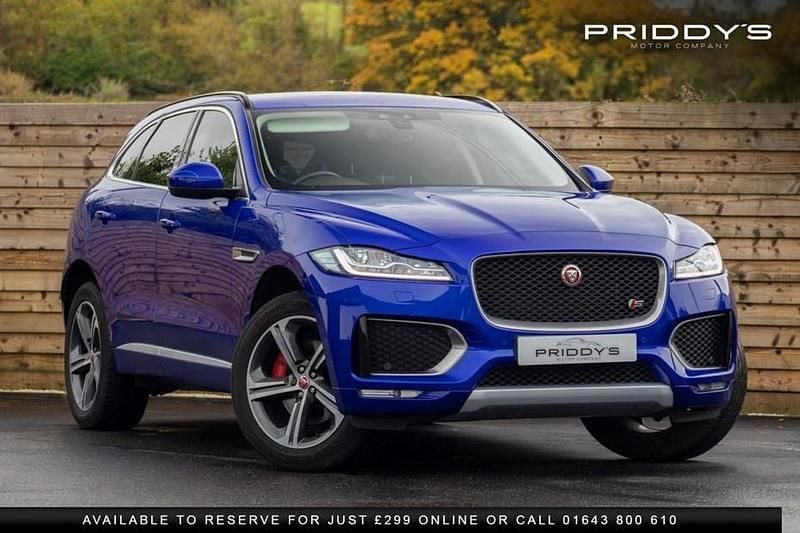 Blue Used 2017 Jaguar F-Pace Luxury SUV | £19,270 (Good price) - Image 1/1