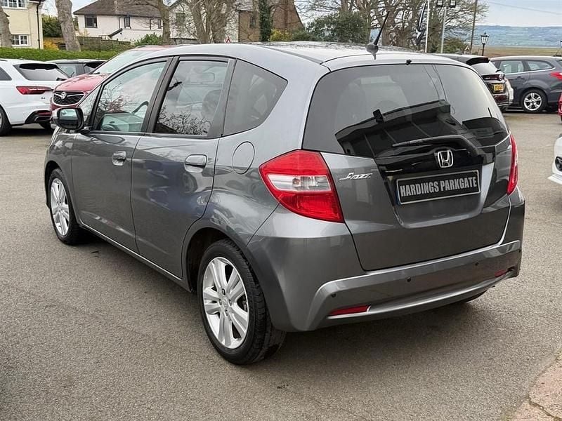 Used Honda Jazz ES 2015 Grey Hatchback