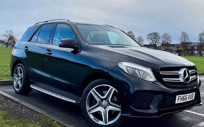 Used Mercedes GLE250 AMG Line Premium 204 HP (150 kW) 2017 Estate