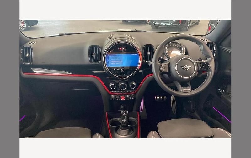 Used Mini Cooper S Countryman Sport 176 HP (129 kW) 2022 Silver SUV