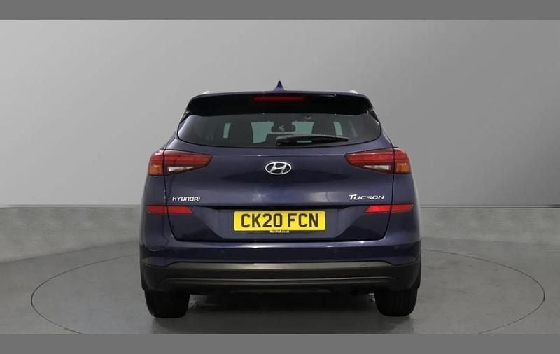 Used Hyundai Tucson SE 129 HP (94 kW) 2020 Blue SUV