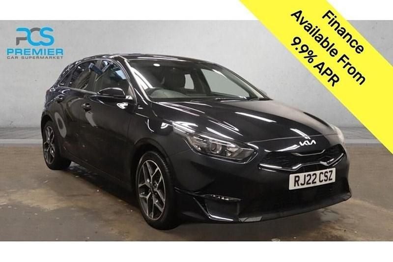 Used 2022 Kia Ceed Hatchback | £14,395 (Fair price) - Image 1/1