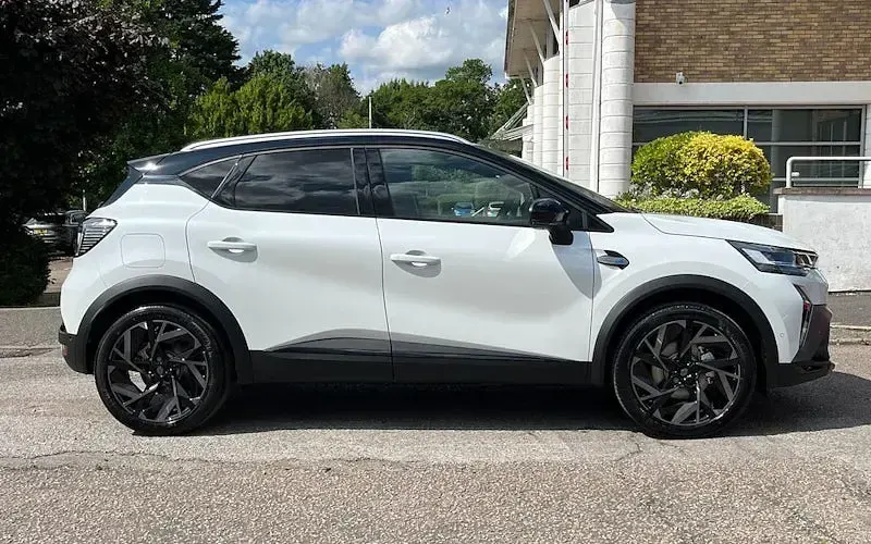 New Renault Captur Esprit Alpine 158 HP (116 kW) 2026 SUV