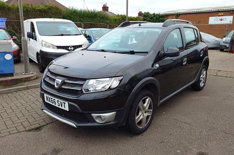Black Used 2016 Dacia Sandero Lauréate Hatchback | £2,989 (Fair price) - Image 1/1