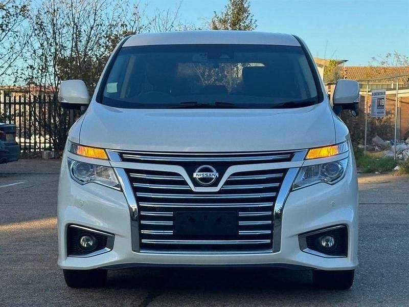 Used Nissan Elgrand S 2019 White MPV