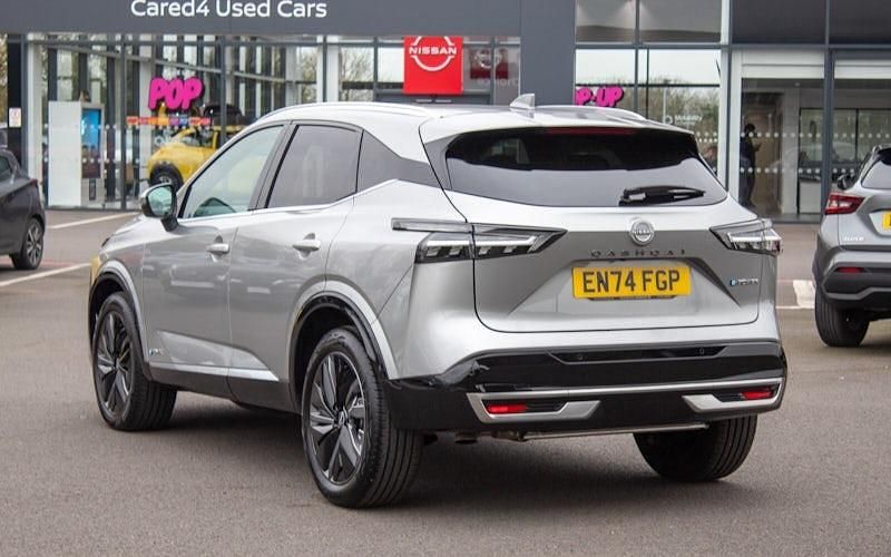 Used Nissan Qashqai Tekna 190 HP (139 kW) 2025 Silver SUV