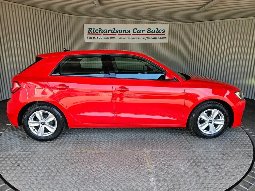 Used Audi A1 Sportback Business 95 HP (69 kW) 2023 Red Hatchback