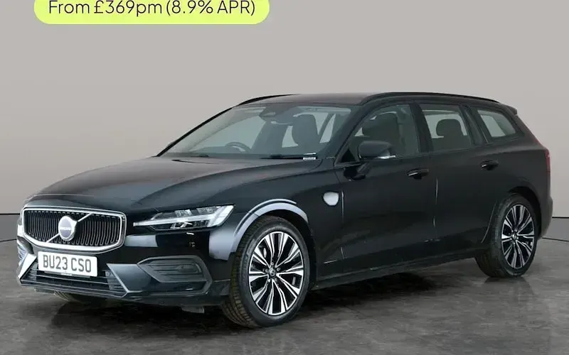 Used Volvo V60 Core 163 HP (119 kW) 2022 Estate