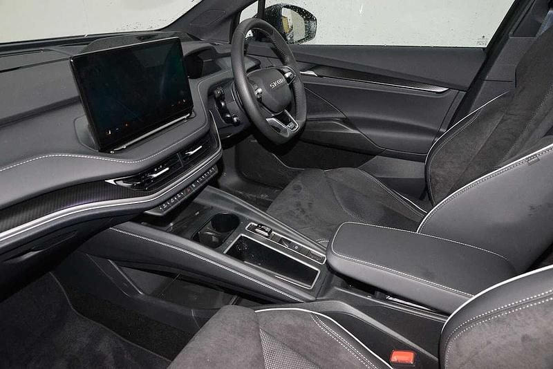 Used Skoda Enyaq iV SportLine 210 kW (286 HP) 2025 Olive green metallic SUV