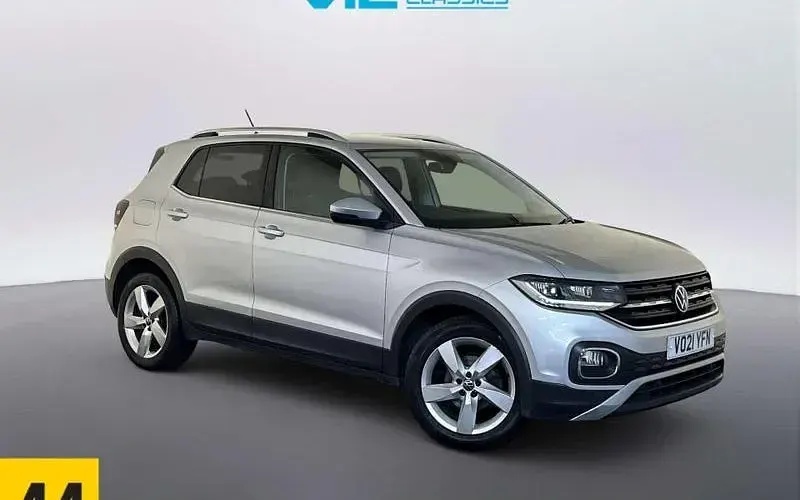 Used VW T-Cross SEL 110 HP (80 kW) 2021 SUV