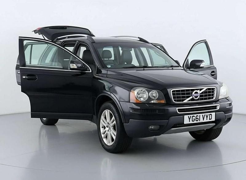 Used Volvo XC90 SE 2011 Black SUV