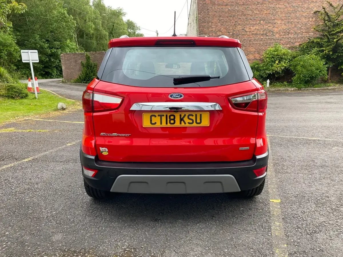 Used Ford Ecosport Titanium 125 HP (91 kW) 2018 Red SUV
