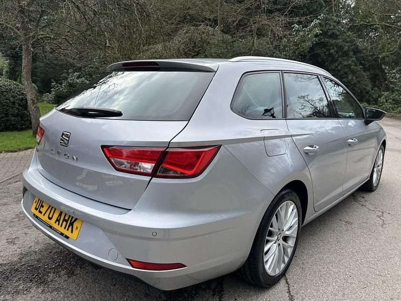 Used Seat Leon SE Dynamic 2020 Silver Estate