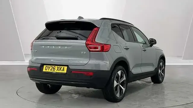 Used Volvo XC40 Plus 161 HP (118 kW) 2026 Grey SUV