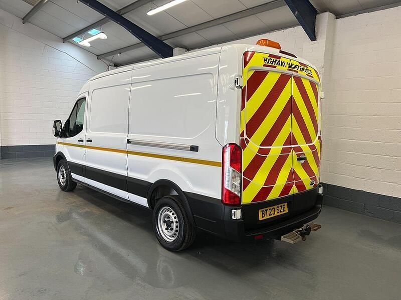 Used Ford Transit 130 HP (95 kW) 2023 White Van