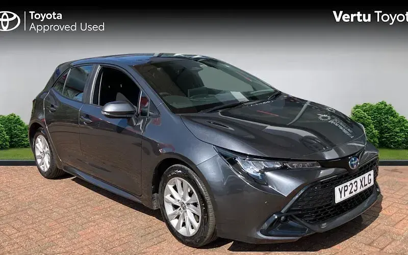 Used Toyota Corolla 140 HP (102 kW) 2023 Hatchback