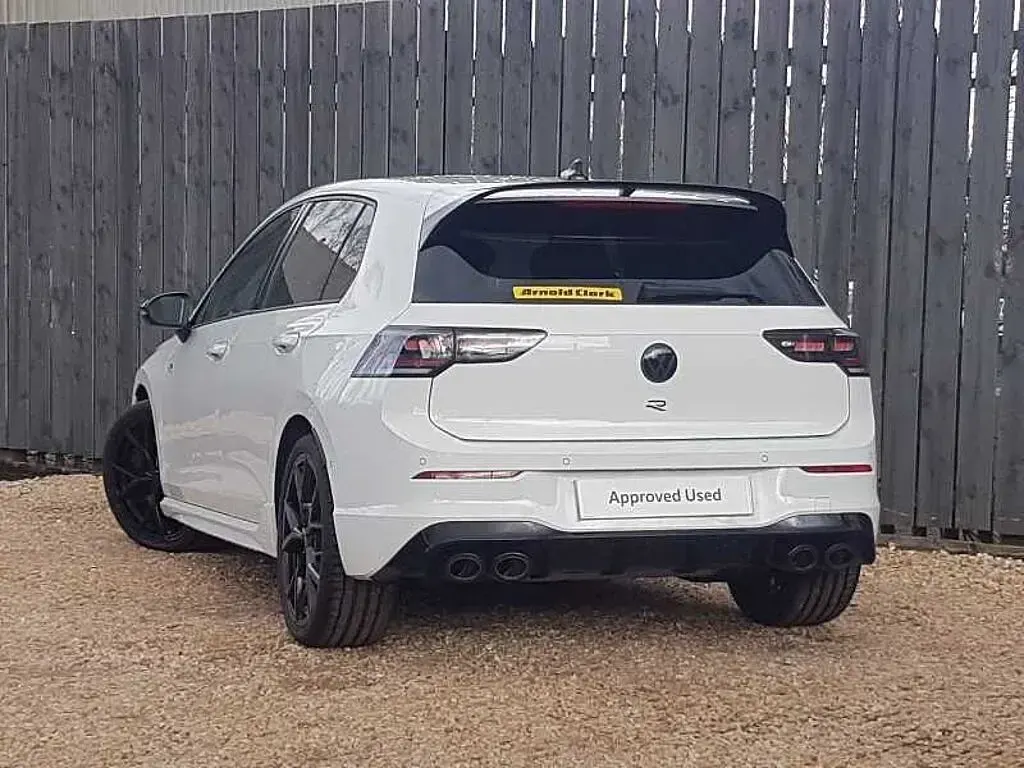 New VW Golf VIII 333 HP (244 kW) 2025