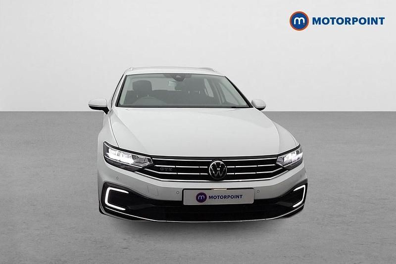Used VW Passat GTE 2021 White Estate