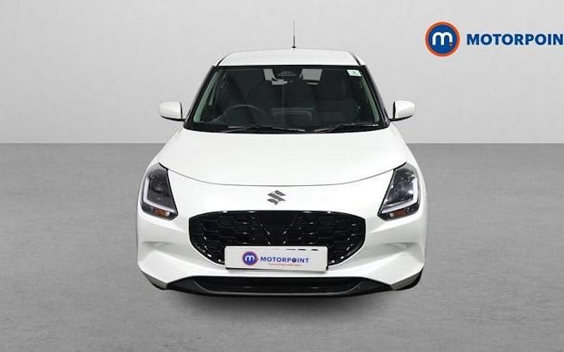 Used Suzuki Swift 82 HP (60 kW) 2025 White Hatchback