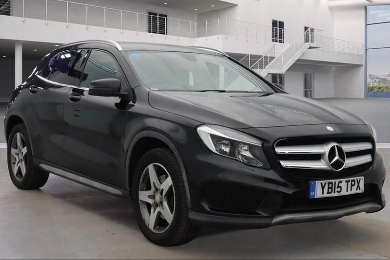Used Mercedes GLA220 AMG line 170 HP (125 kW) 2015 Black SUV
