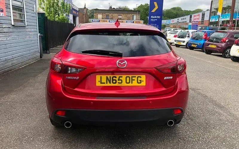 Usado Mazda 3 150 CV (110 kW) 2015 Utilitario
