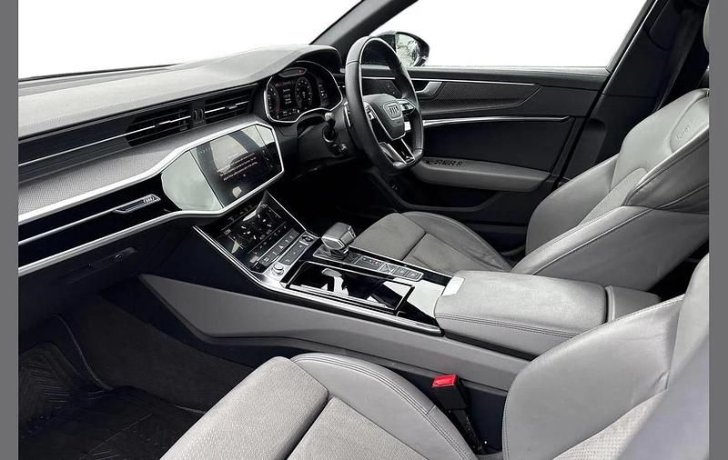 Used Audi A6 Black Edition 200 HP (147 kW) 2024 Blue Sedan