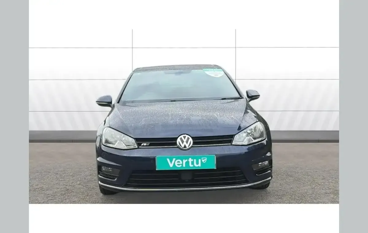 Used VW Golf VII R-line Edition 150 HP (110 kW) 2016 Blue Hatchback