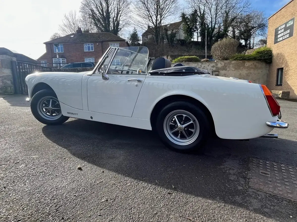 Used MG Midget 1972 White Cabriolet