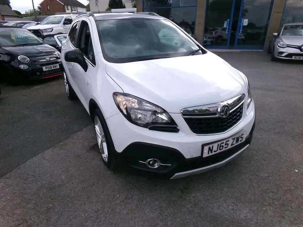 Usado Vauxhall Mokka Edition 140 HP (102 kW) 2015 Branco SUV