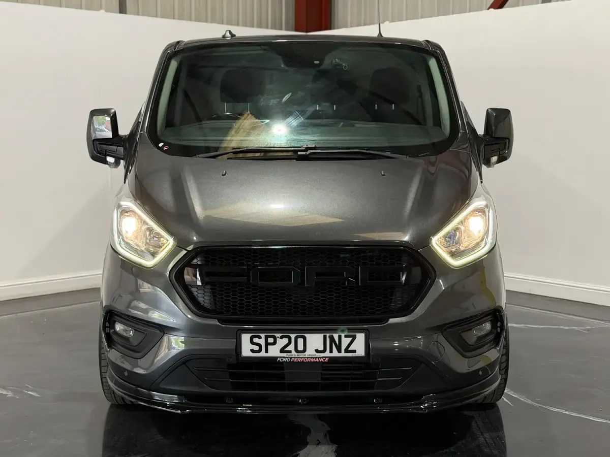 Used Ford Transit Custom Limited 170 HP (125 kW) 2020 Grey Van