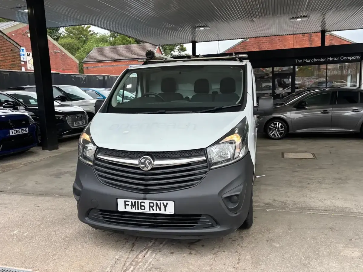 Used Vauxhall Vivaro S 2016 White