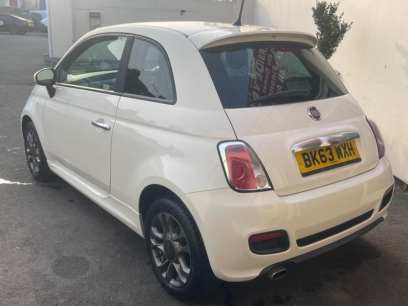 Used Fiat 500 S 69 HP (50 kW) 2013 White Hatchback