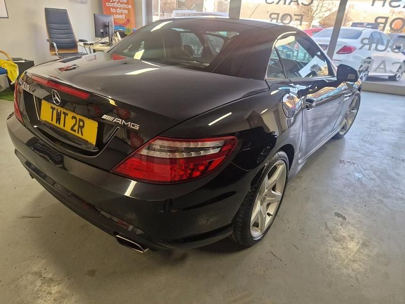 Used Mercedes SLK200 AMG 184 HP (135 kW) 2014 Black Cabriolet
