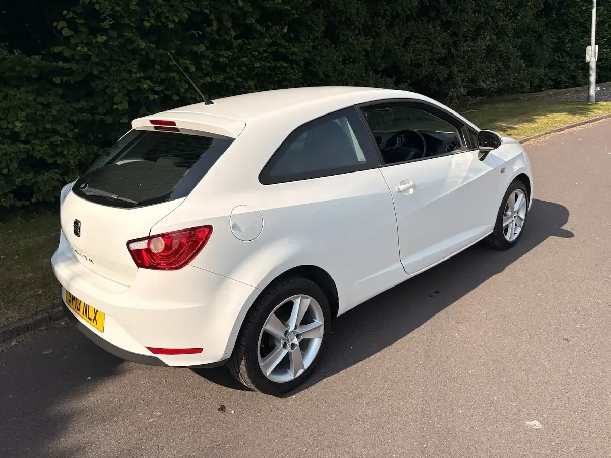 Used Seat Ibiza 85 HP (62 kW) 2013 White Hatchback