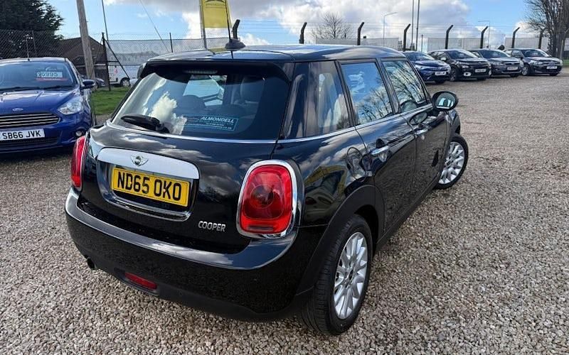 Used Mini Cooper Hatch 136 HP (100 kW) 2017 Hatchback