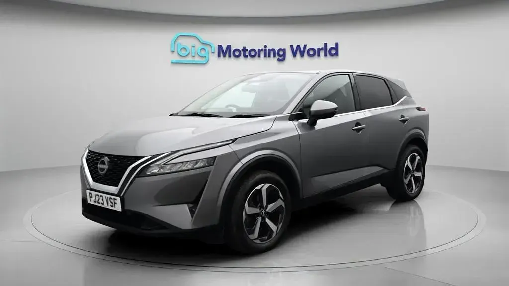 Used Nissan Qashqai N-Connecta 140 HP (102 kW) 2023 Grey SUV