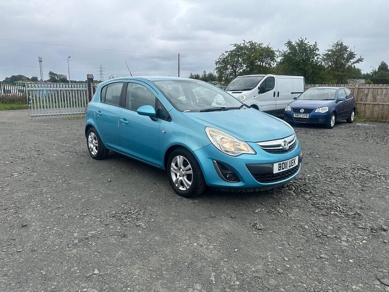Blue Used 2011 Vauxhall Corsa Hatchback | £1,750 (Good price) - Image 1/4