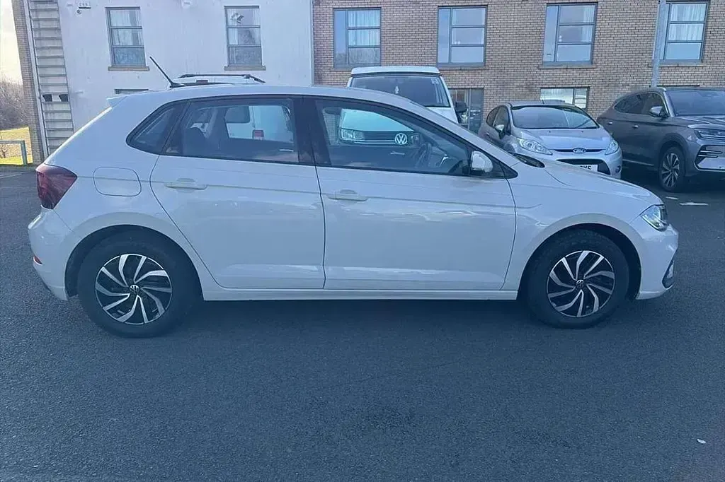 Used VW Polo Life 95 HP (69 kW) 2023 Grey Hatchback