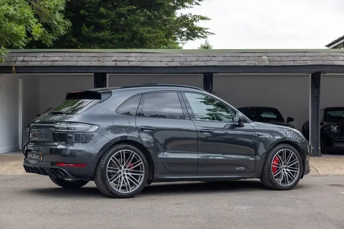 Used Porsche Macan 380 HP (279 kW) 2020 Grey SUV