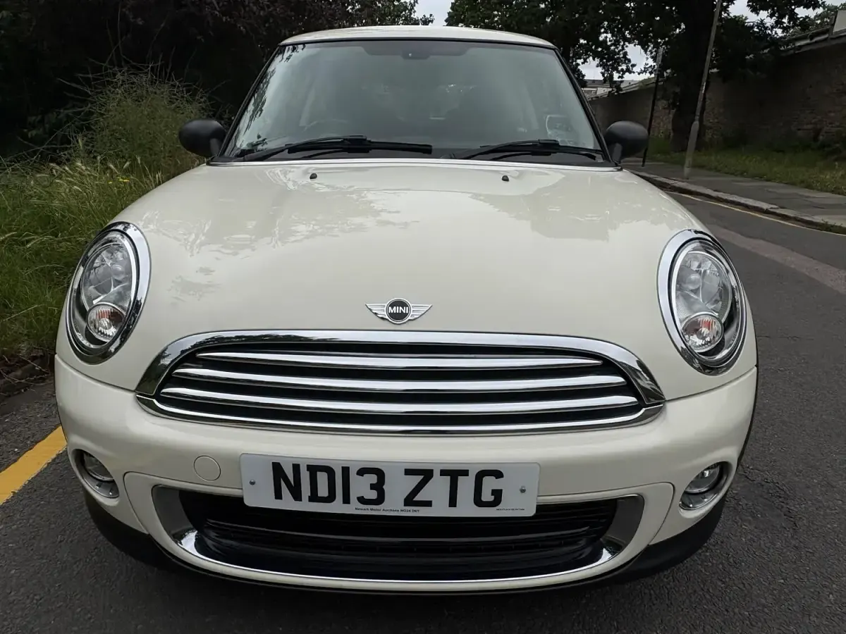 Used Mini ONE Hatch 2013 White Hatchback