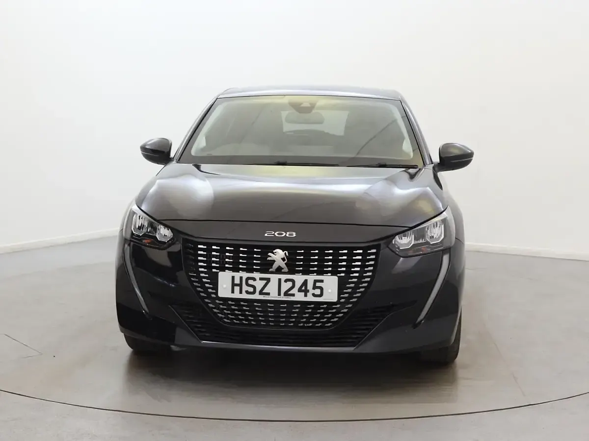 Used Peugeot 208 Allure+ 100 HP (73 kW) 2023 Black Hatchback