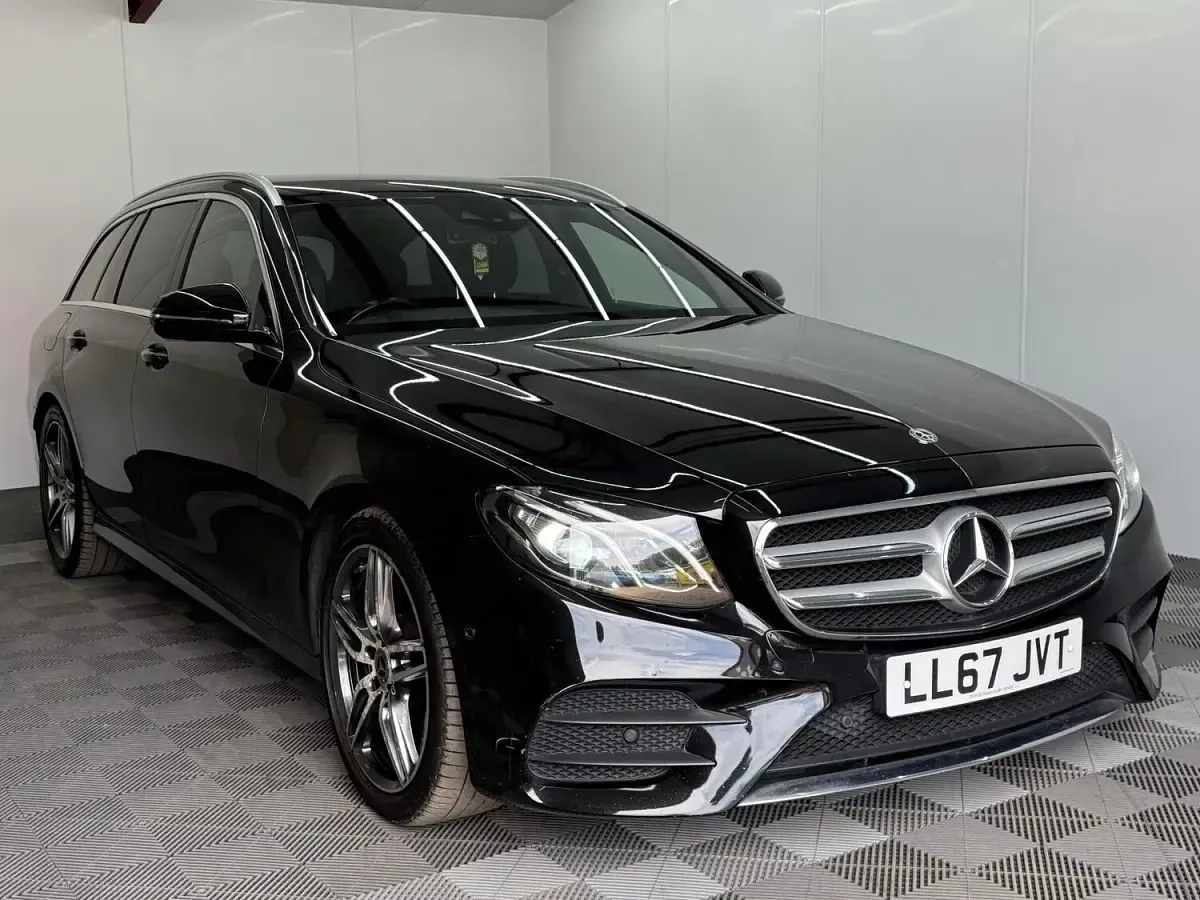Used Mercedes E220 AMG line 194 HP (142 kW) 2017 Black Estate