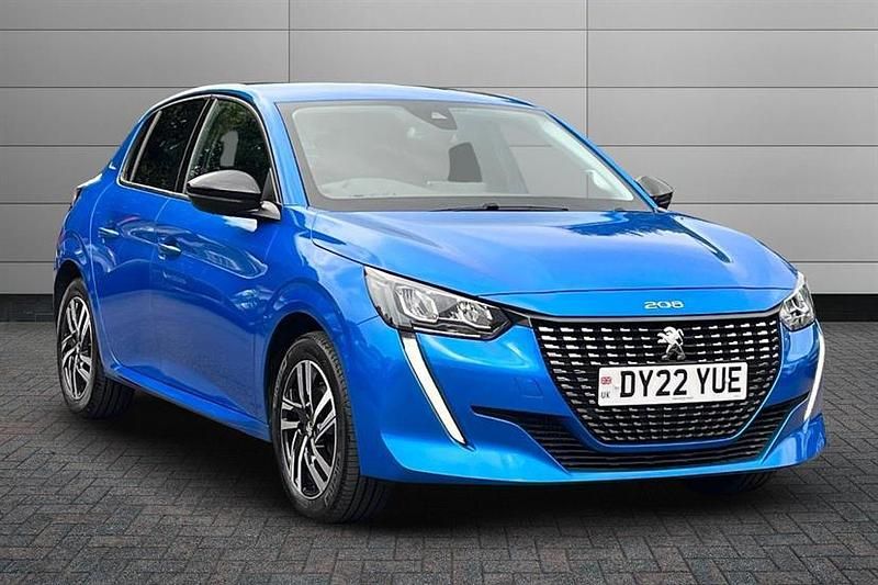 Vertigo blue Used 2022 Peugeot 208 Allure Premium Hatchback | £12,350 (Fair price) - Image 1/3